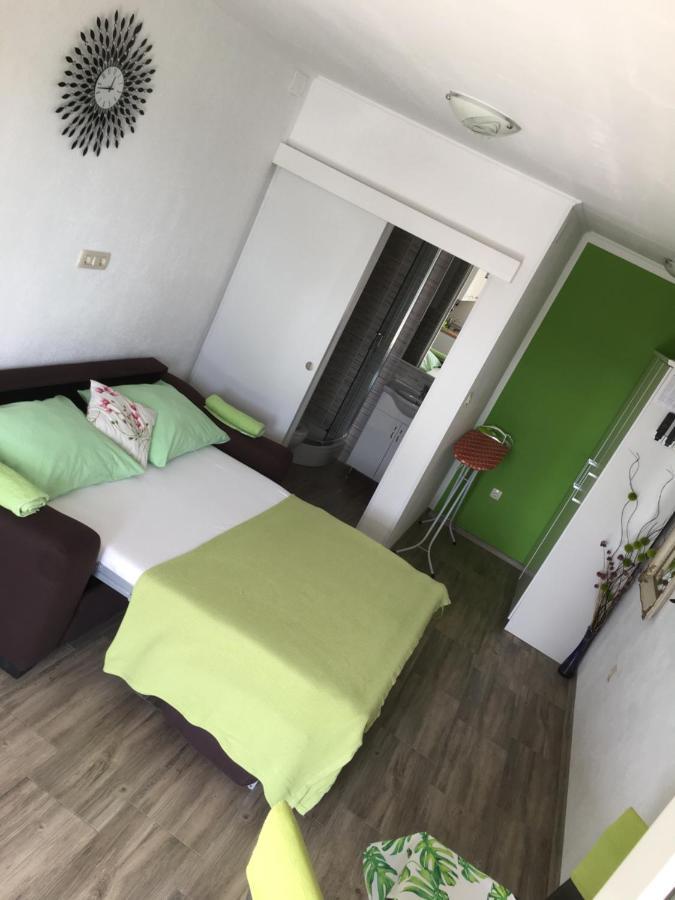 Studio Apartman Jojo Appartement Senj  Buitenkant foto