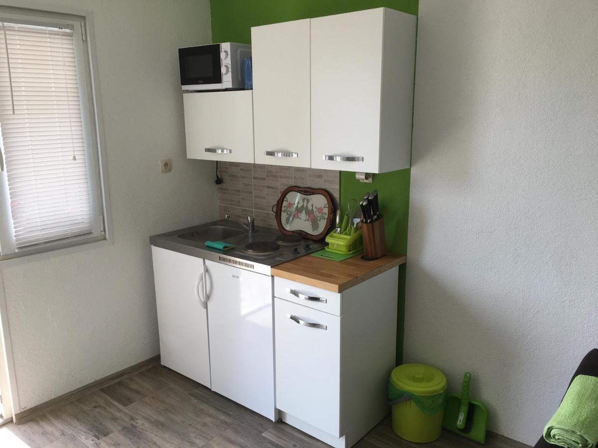 Studio Apartman Jojo Appartement Senj  Buitenkant foto